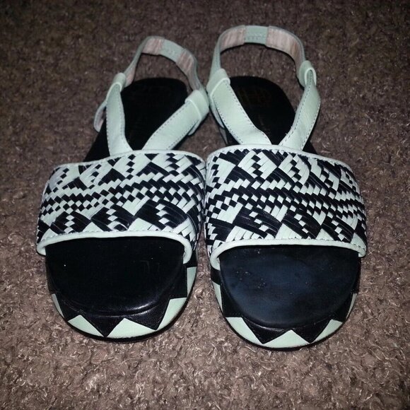 HOUSE OF HARLOW 1960-Braided Pattern Leather Wedge-Pale Green/Black-Sz 36-EUC - Picture 3 of 7